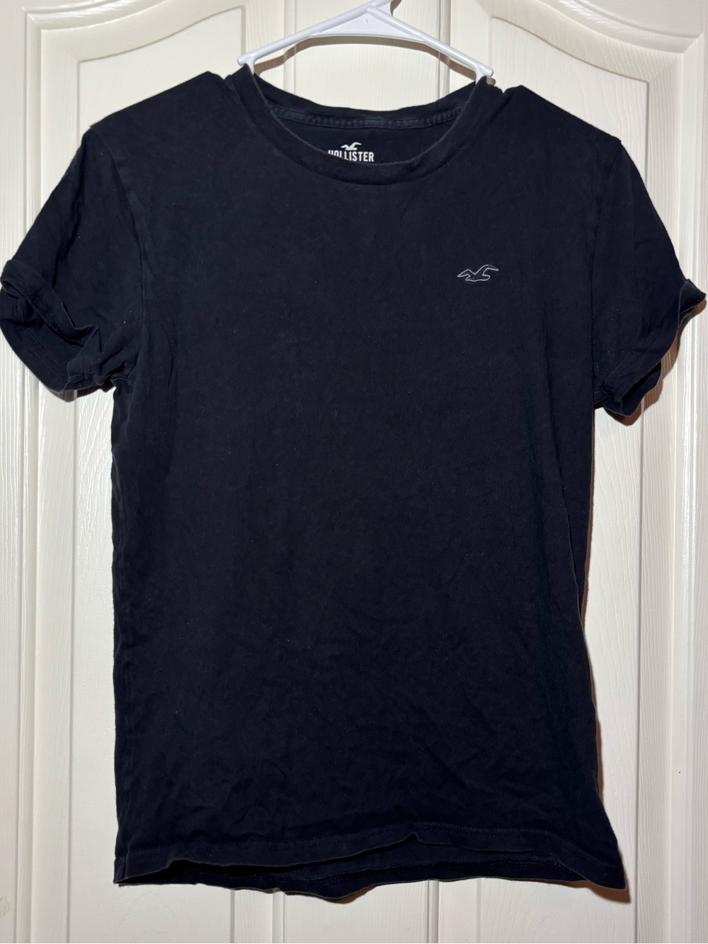 Hollister Men's Black Crewneck Tee